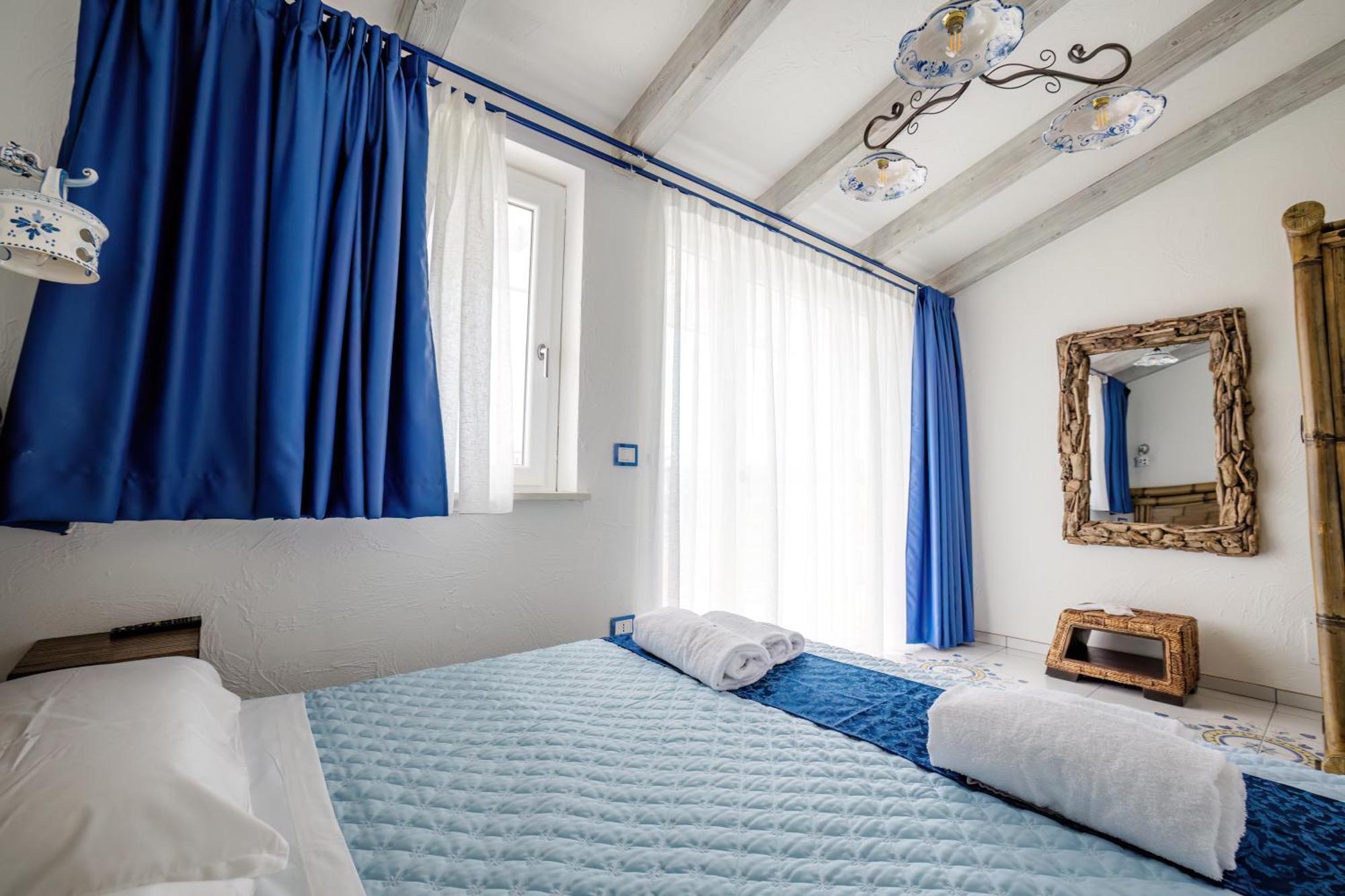 Etoiles Guest House Gioia Tauro Bagian luar foto