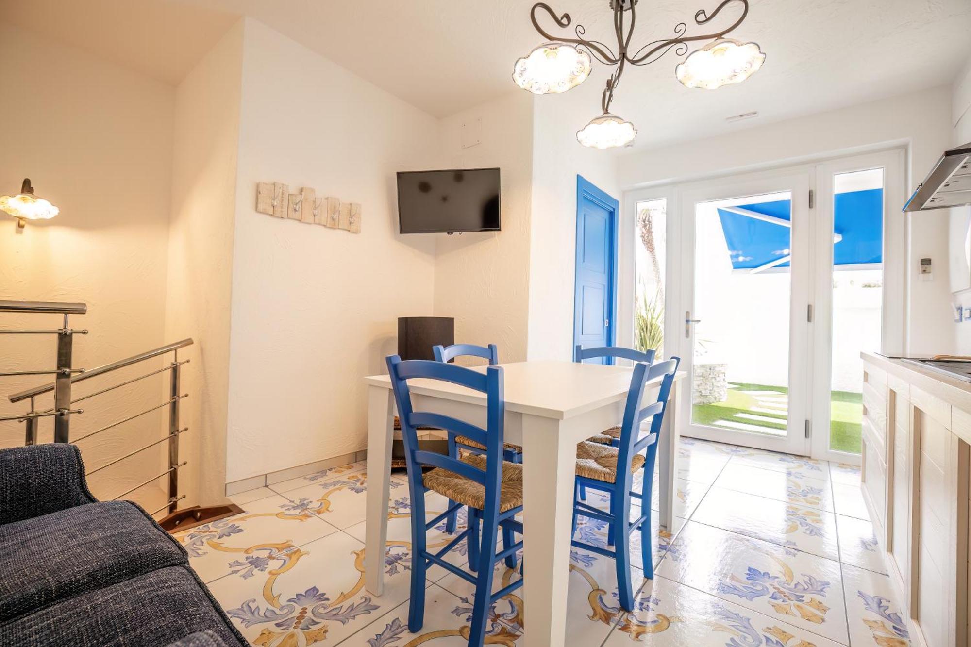 Etoiles Guest House Gioia Tauro Bagian luar foto